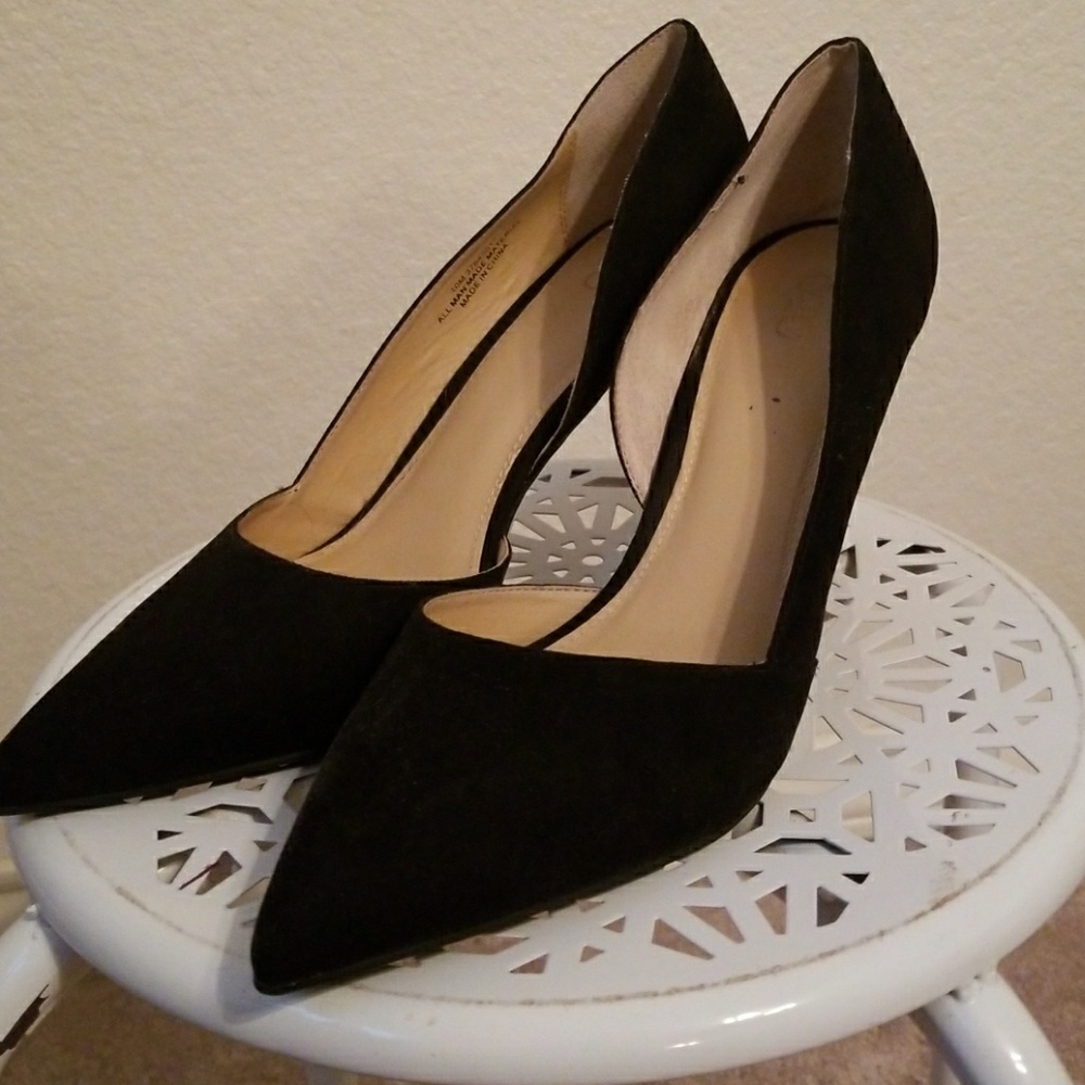 🖤🖤Black Pointe heels🖤🖤